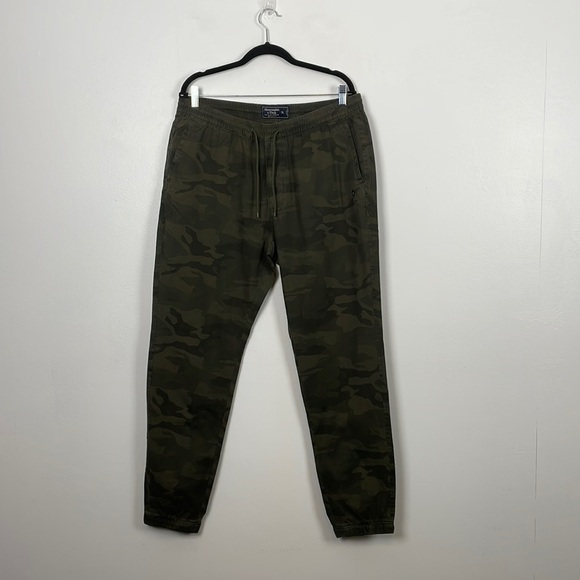 Abercrombie & Fitch Camo joggers men XL 4 pocket drawstring 4 pocket zip closure - Picture 1 of 8